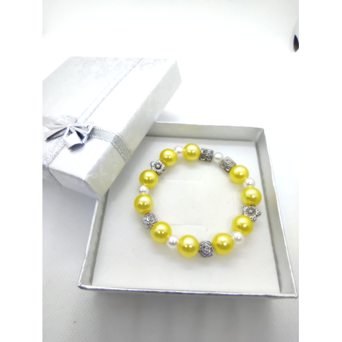 Náramek z korálků handmade