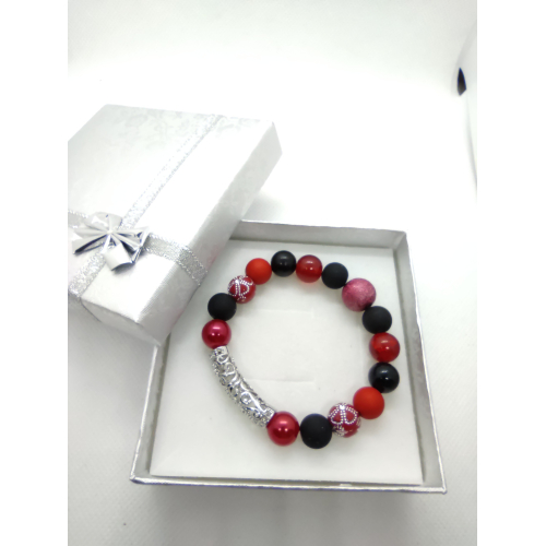 Náramek z korálků handmade