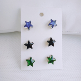 Sada náušnic na kartě