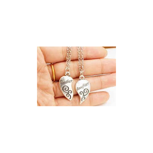 Půlené srdce Mother, Daughter