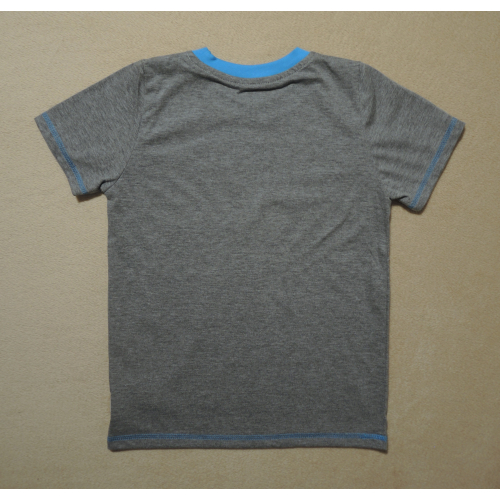 Šedé chlapecké tričko / motiv tenisky