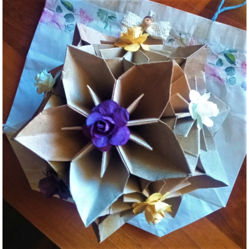 Květina s kytičkama