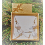 Náušničky v krabičce - bílá