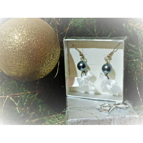 Náušničky v krabičce - šedá