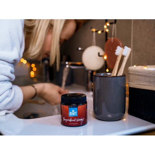 BEWIT Superdent Strong