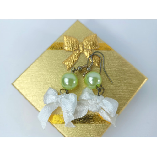 Náušničky v krabičce - zelená