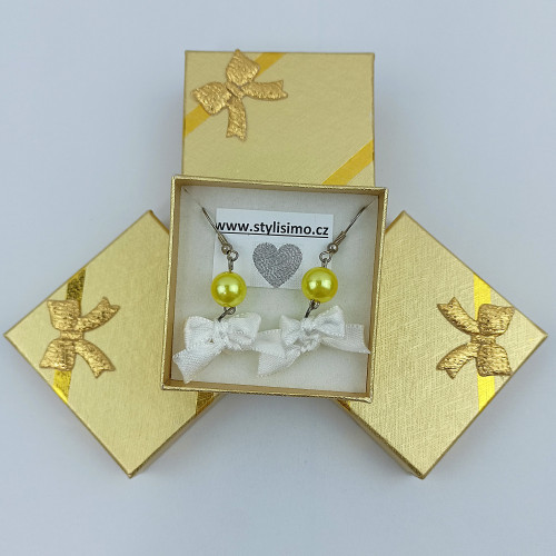 Náušničky v krabičce - žlutozlatá