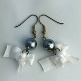 Náušničky v krabičce - šedá