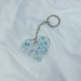 Přívěšek na klíče Bílé srdce se třpytkou