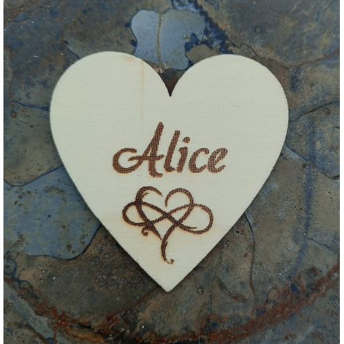 Srdce Alice - Persifiziertes Herz mit Namen.