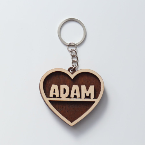Schlüsselbund Adam - Persifiziertes Herz mit Namen.