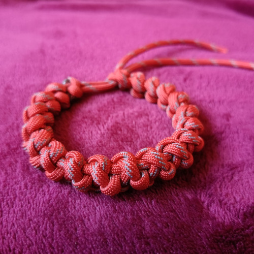 Paracordový náramek -