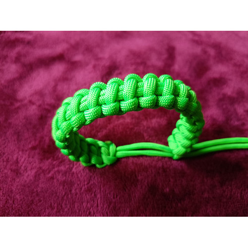 Paracordový náramek - Šalamounův obratel 001