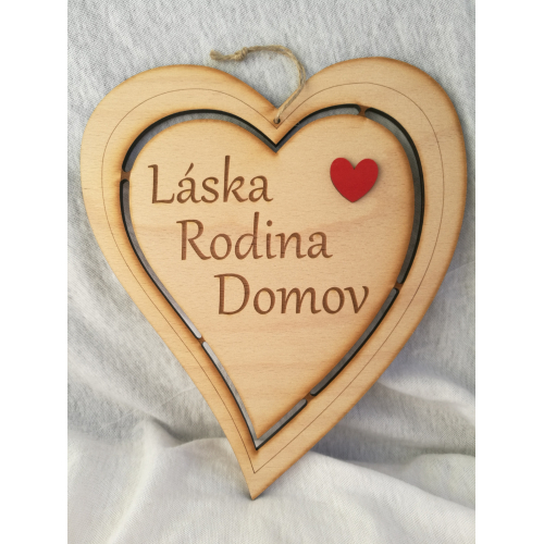 Dřevěné srdce přírodní 24 cm Rodina, Láska, domov""