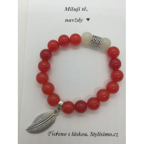 Náramky na kartě s nápisem