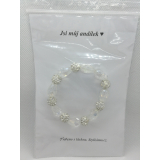 Náramek na kartě s nápisem