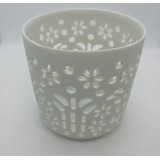 Porcelánový svícen s průřezy